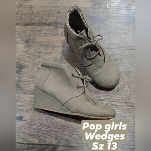 Pop girls girls wedge shoes sz 13
